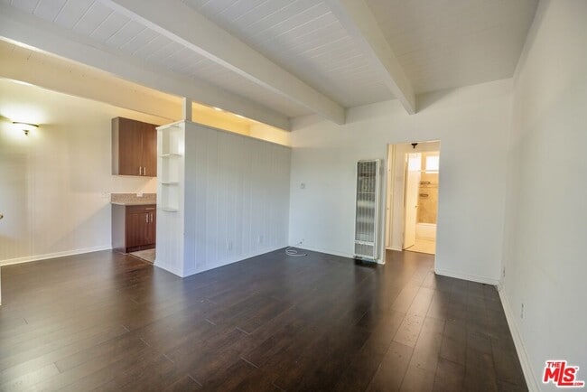 Building Photo - 451 S Oakhurst Dr Unit 3 Rental