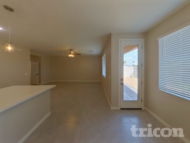 Photo - 4559 E Gary St