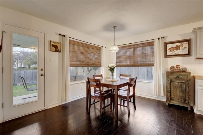 Photo - 9112 Swanson Ln