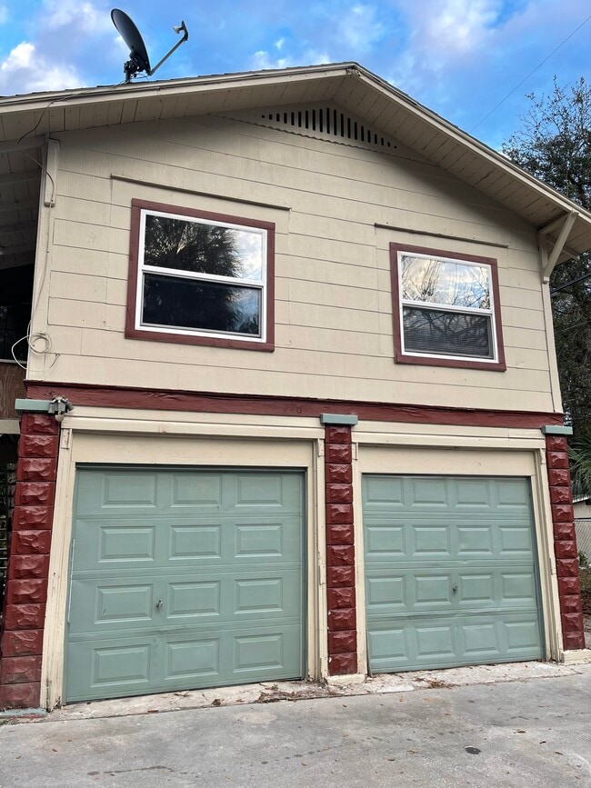 Photo - 776 14th Ave S