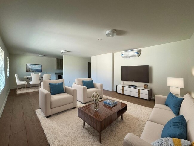 Building Photo - Above 7th Apartments