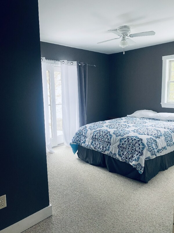 Photo - 755 Memorial Dr