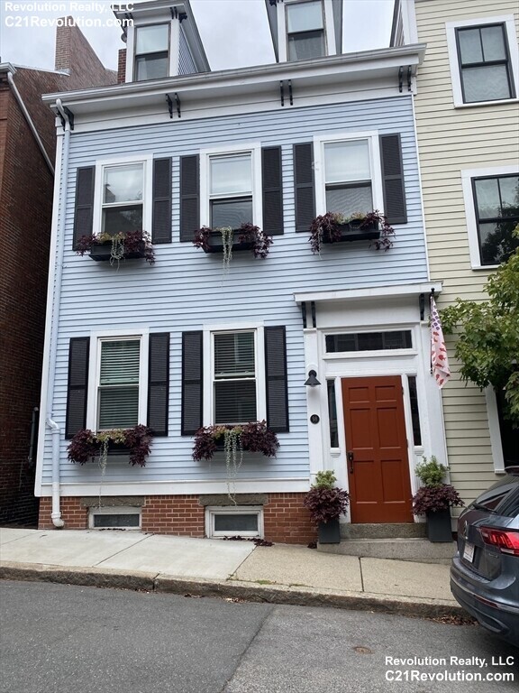 Photo - 98 Baldwin St Condo Unit 1-1