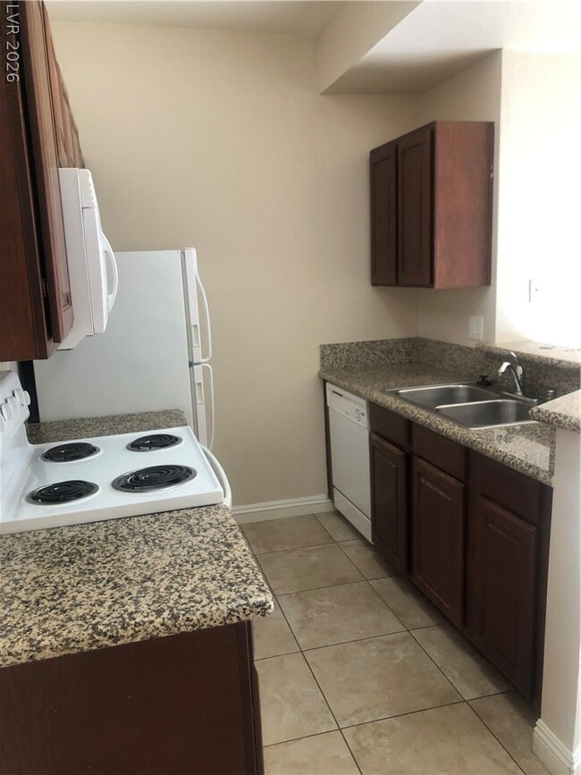 Photo - 5154 S Jones Blvd Unit 103