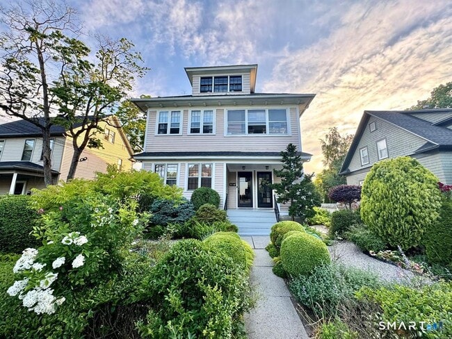 Photo - 113 Ellsworth St