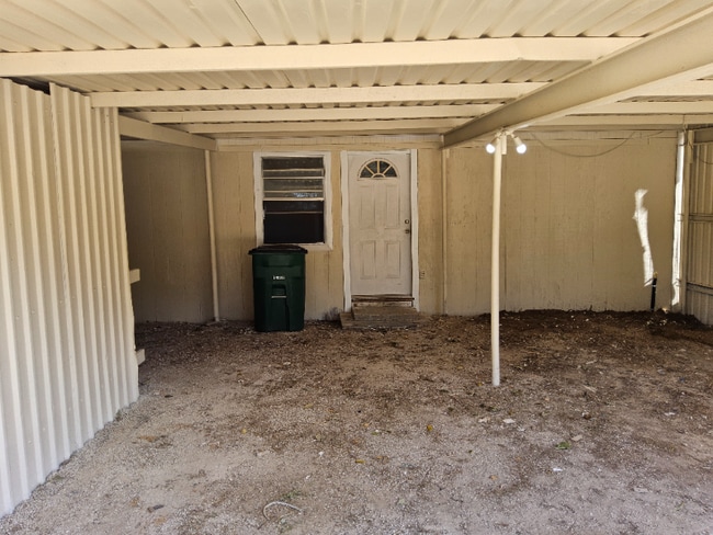 Photo - 613 Marlin St