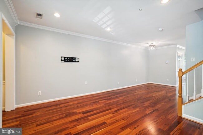 Photo - 45478 Whistling Terrace