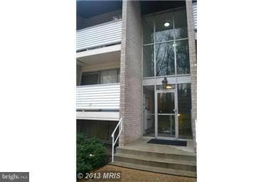 Photo - 5618 Bloomfield Dr Apartment Unit 101