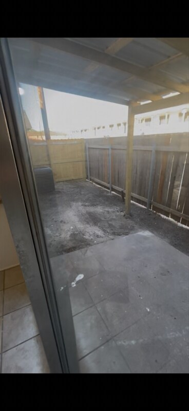 Photo - 6758 Prutzman Rd