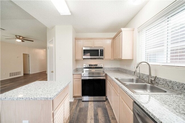 Photo - 20902 Gelding Ln