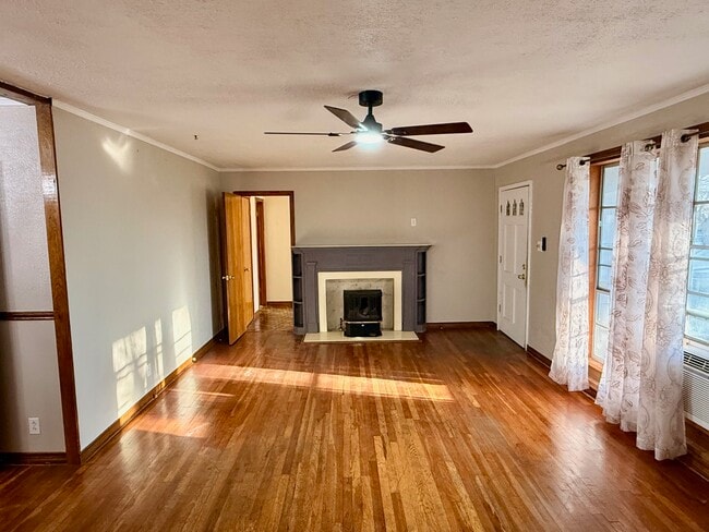 Photo - 1406 N 2nd St