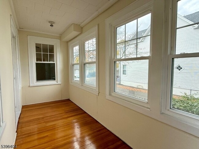 Photo - 8 William St