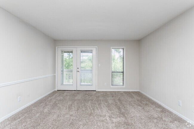2x2 Living Room