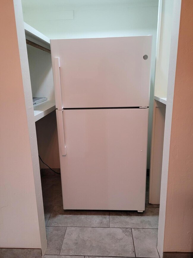 Photo - 350 Los Altos Dr Unit Apt 3