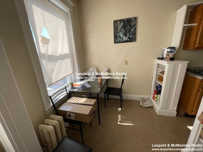 Photo - 225 Kelton St Unit 232 kelton 18