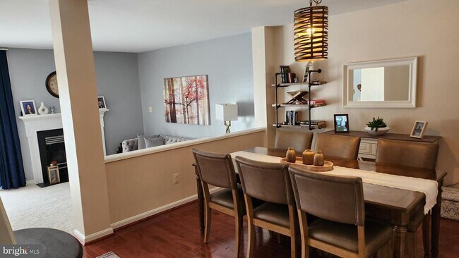 Photo - 13107 Misty Glen Ln Townhome