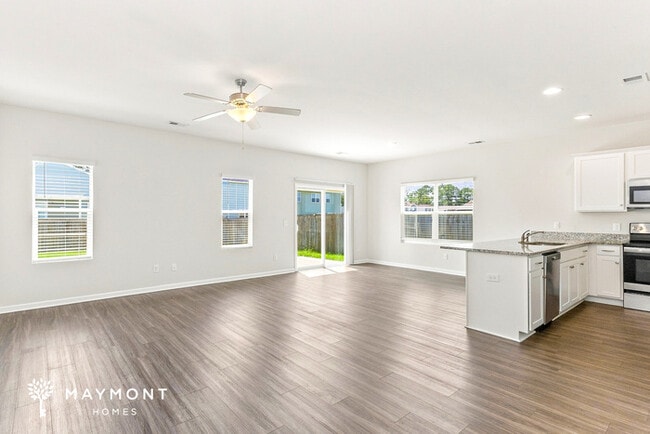 Photo - 119 Shire Dr