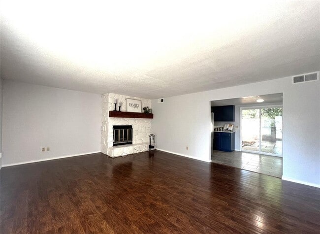 Photo - 421 Dauphin Ave