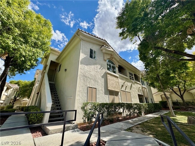 Photo - 1420 Red Crest Ln Unit 101