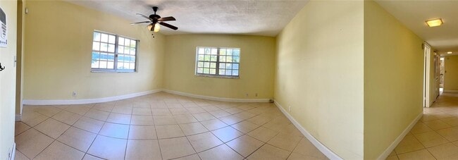 Photo - 1407 NE 56th St Unit 217