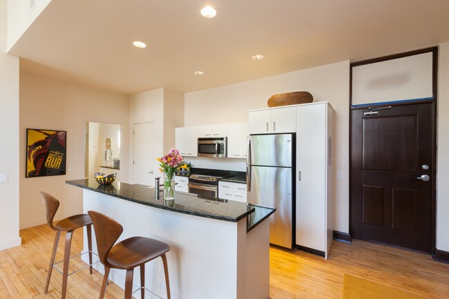 Longfellow Lofts