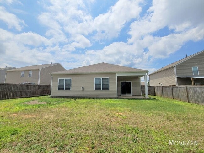 Photo - 22 Crestwood Pnes Trl