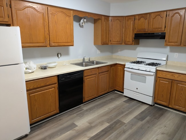 Photo - 201 Chamberlain Dr Unidad 201