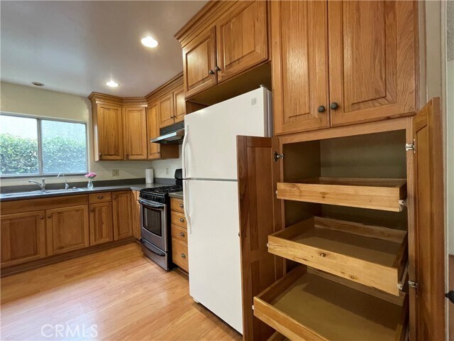 Photo - 6031 Avon Ave