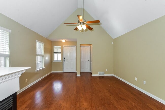 Photo - 8573 Griffin Park Dr