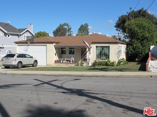 Parte delantera antes de pintar - 1537 E Palm Ave