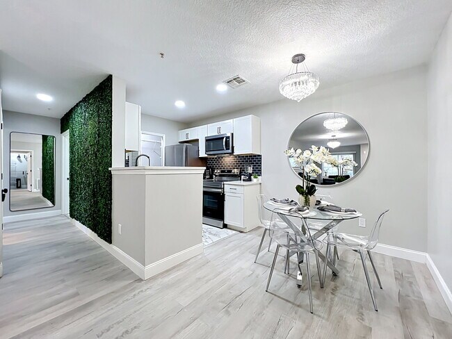 South Kirkman Road, Orlando, FL 32811 - 2 BR 2 BA condo