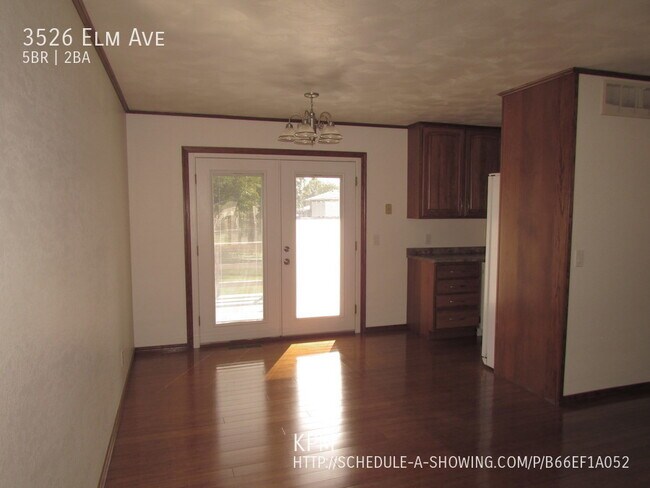 Photo - 3526 Elm Ave