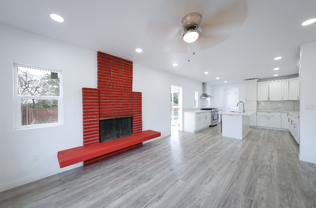 Photo - 501 Magnolia Ave