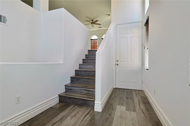 Photo - 9578 Summer Furnace St