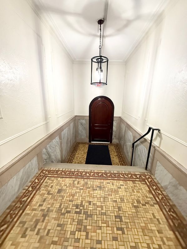 Photo - 92 Schofield St