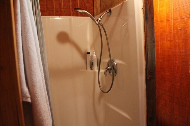 Photo - 2011 Miller Rd Unit A