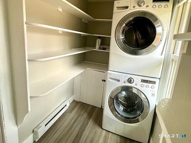 Photo - 9 Hicksville Rd