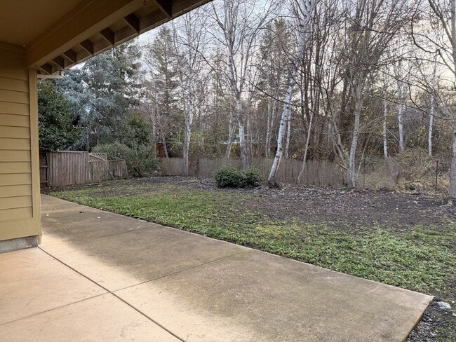 Photo - 139 Max Loop