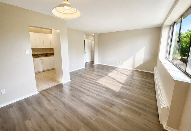 Photo - Berkshire Place