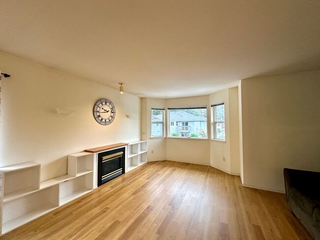 Photo - 3376 Northwest Ave Unit 202