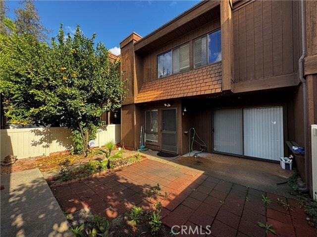 Building Photo - 455 W Duarte Rd Unit 8