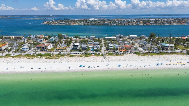 Photo - 113-112 12th Ave