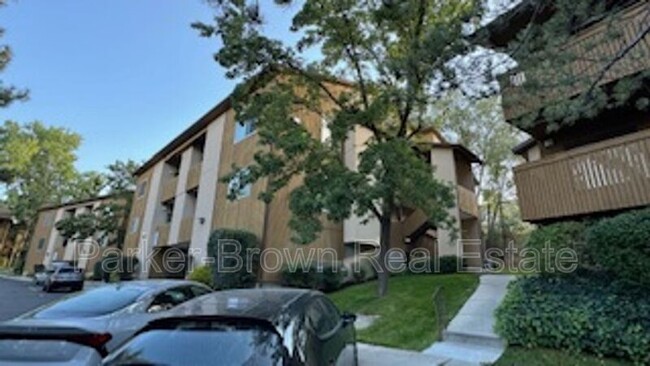 Photo - 9155 S Jefferson Pl Condominio Unidad #15E