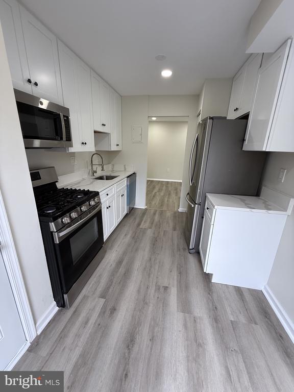 Photo - 5608 Bloomfield Dr Unit 201