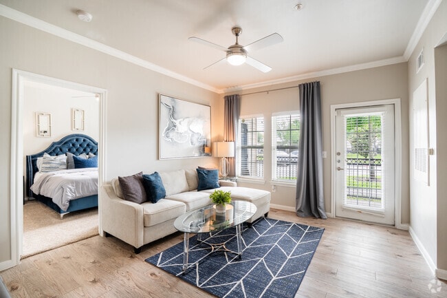 2BR, 2BA - 1,024SF - Living Room - Residence at Lake Jackson Apartments