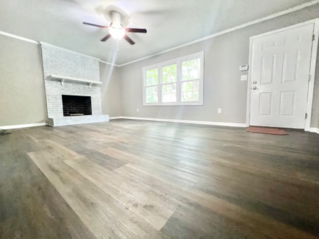 Photo - 2905 Cedar Creek Rd