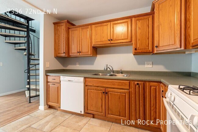Photo - 7336 72nd Ln N