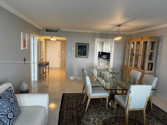 Photo - 5401 Collins Ave Unit 1123