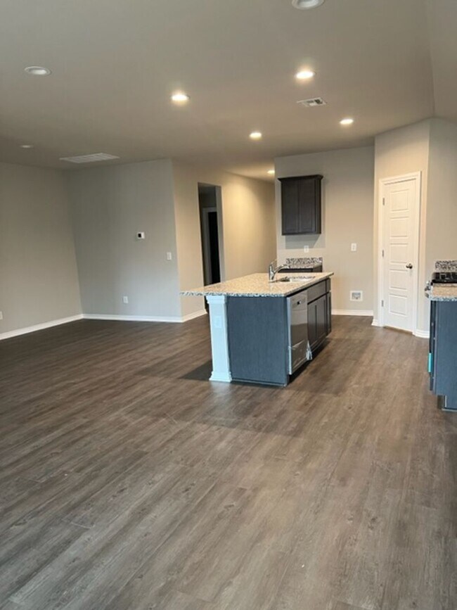 Photo - Brand New Home For Rent in Mustang