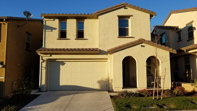 Photo - 6011 Terra Ln